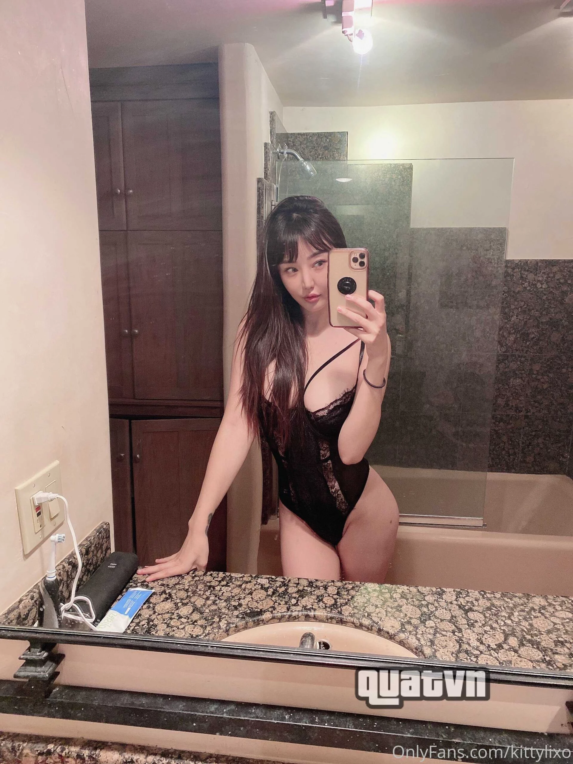 Kitty-Li-kittylixox-Onlyfans-Leak-127-scaled.webp