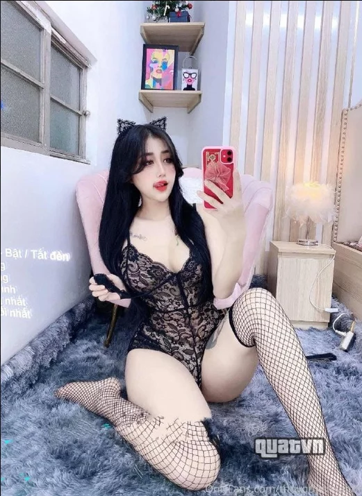 Thuyquynhsohot-Onlyfans-Leak-23.png