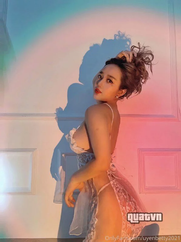 Uyen-Betty-Onlyfans-Leak-202.jpg